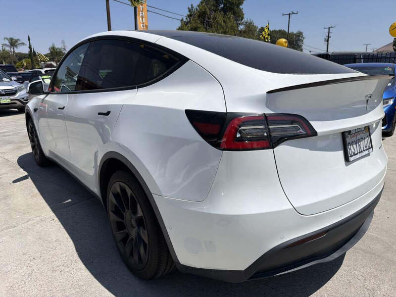 2020 Tesla Model Y Long Range