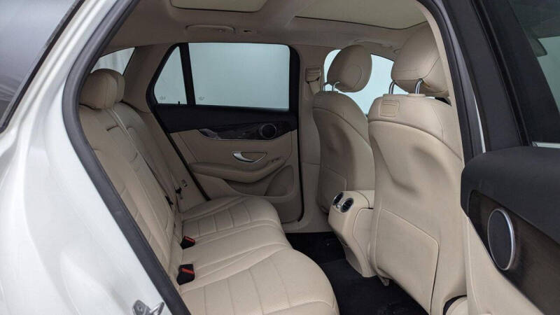 2018 Mercedes-Benz GLC GLC 300