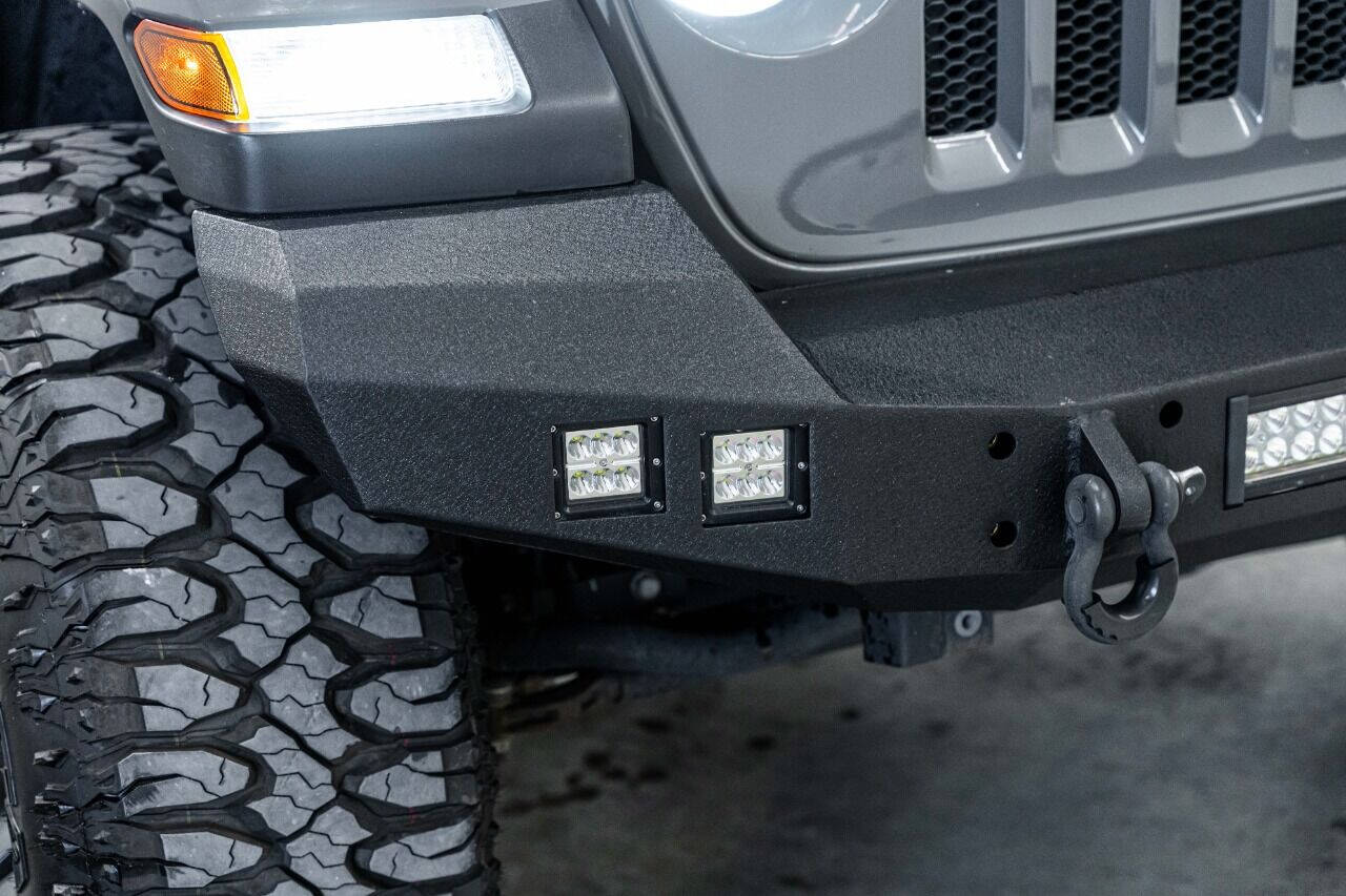 2020 JEEP Wrangler SUV / Crossover - $47,999