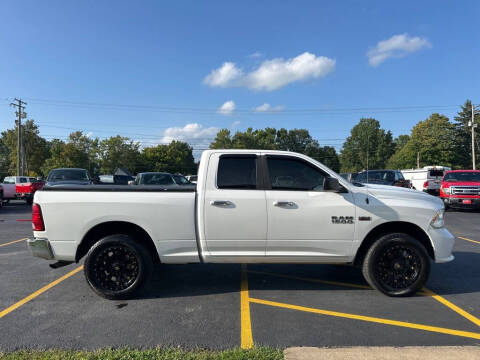2015 RAM 1500 SLT