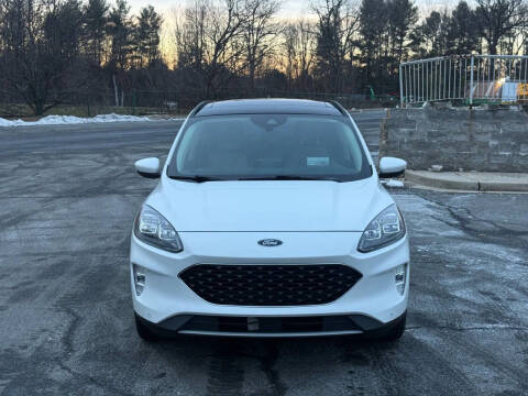 2020 Ford Escape Hybrid Titanium