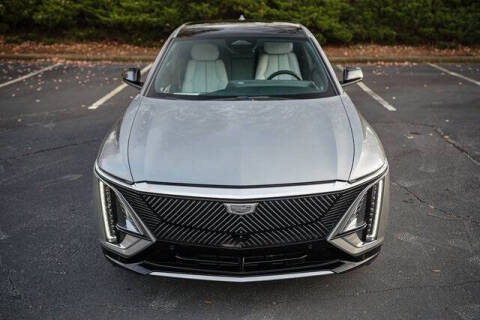 2024 Cadillac LYRIQ Luxury 1