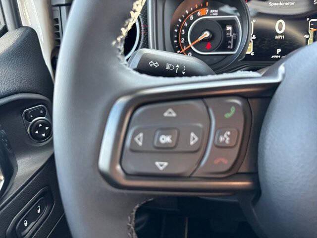 2025 Jeep Wrangler Rubicon X