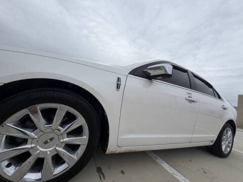 2012 Lincoln MKZ