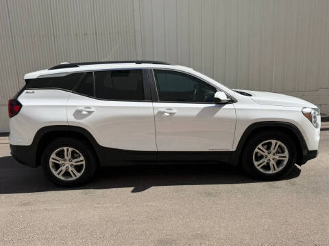 2022 GMC Terrain SLE
