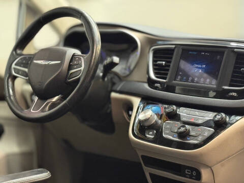 2019 Chrysler Pacifica Touring L