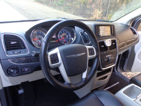 2014 Chrysler Town and Country Touring
