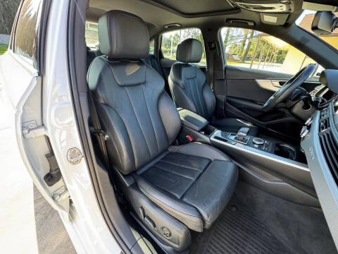 2017 Audi A4 2.0T quattro Premium Plus