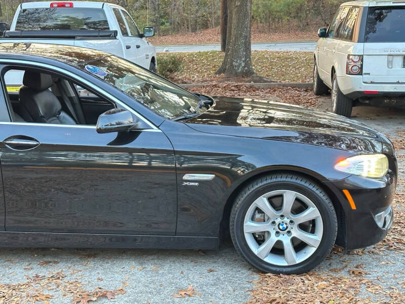 2011 BMW 5 Series 550i xDrive