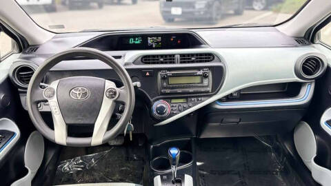 2012 Toyota Prius c Two