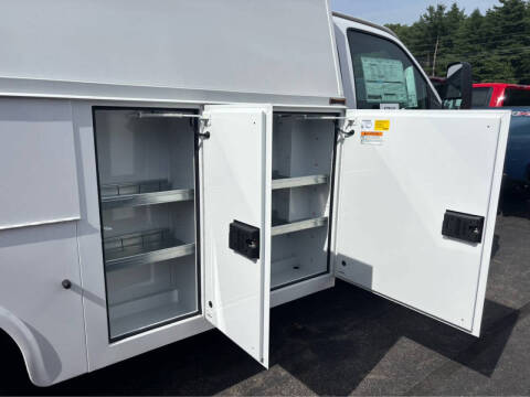 2024 Chevrolet Express 3500