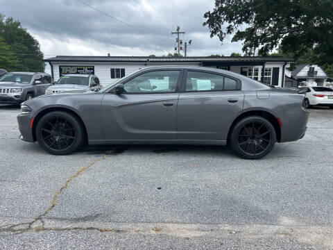 2015 Dodge Charger SE