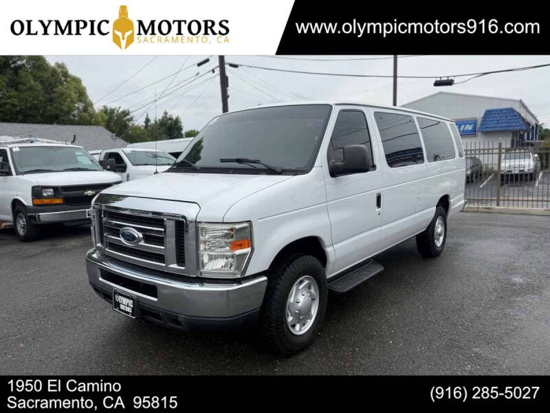 2013 Ford E-Series E-350 SD XLT