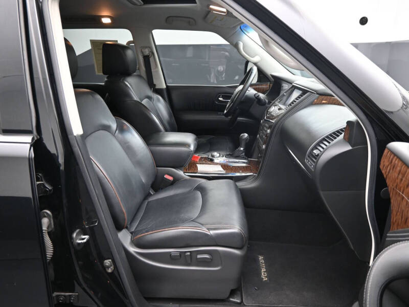 2017 Nissan Armada Platinum