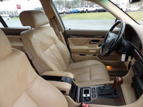 2001 BMW 7 Series 740iL