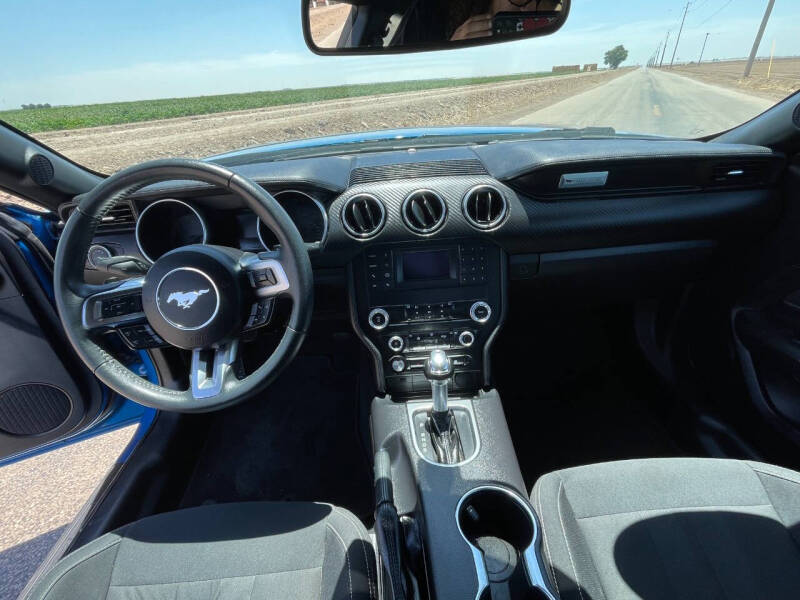 2019 Ford Mustang EcoBoost