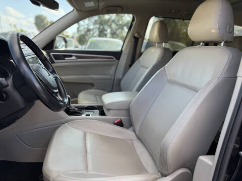 2018 Volkswagen Atlas V6 SEL