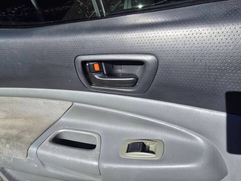 2005 Toyota Tacoma PreRunner V6