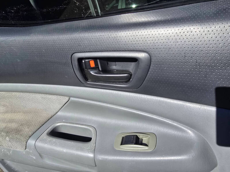 2005 Toyota Tacoma PreRunner V6