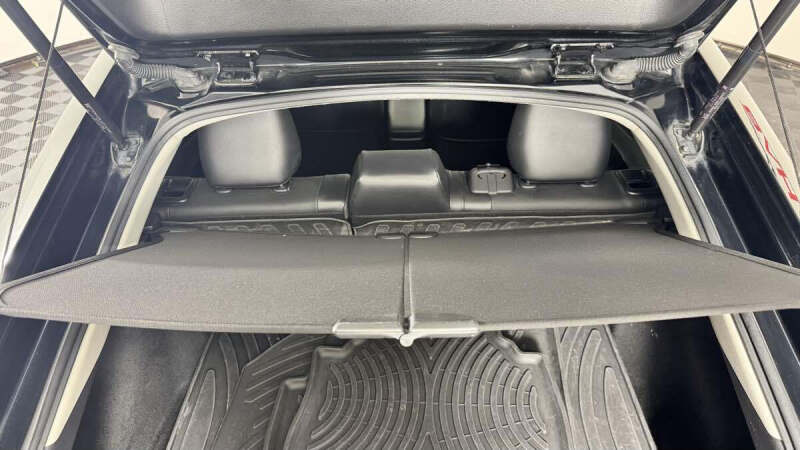 2023 Toyota Prius XLE