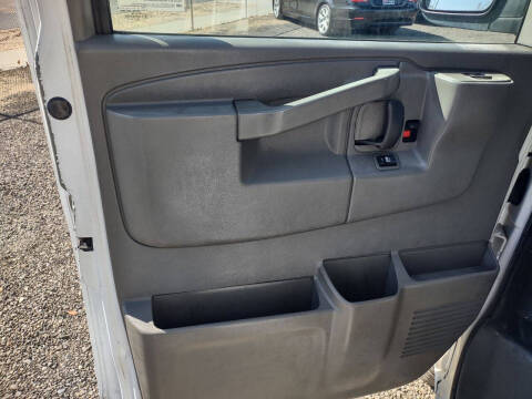 2016 Chevrolet Express 2500