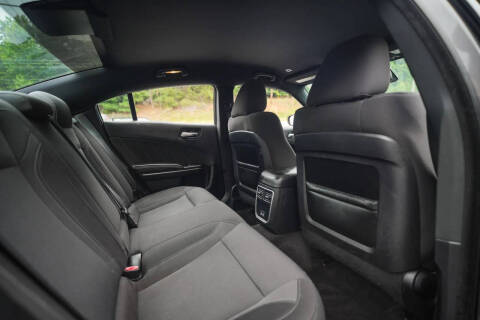 2017 Dodge Charger SXT