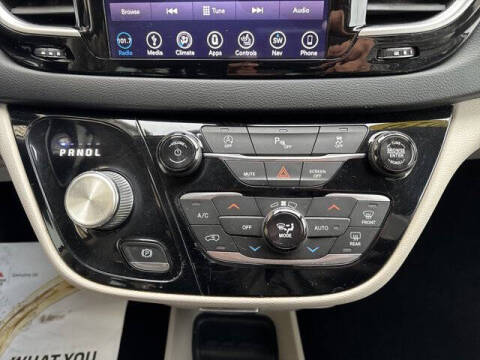 2019 Chrysler Pacifica Touring L