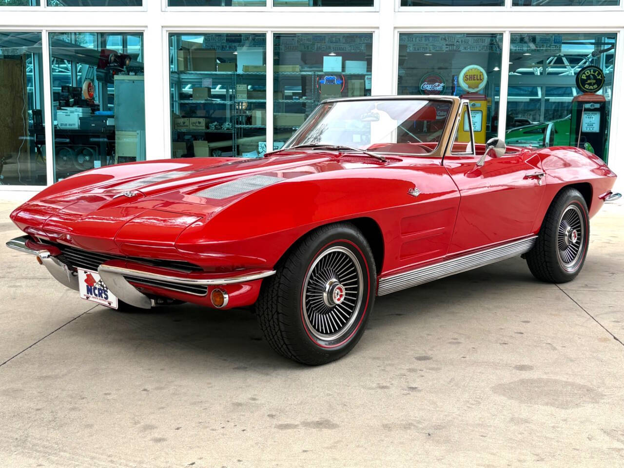 1963 Chevrolet Corvette 11