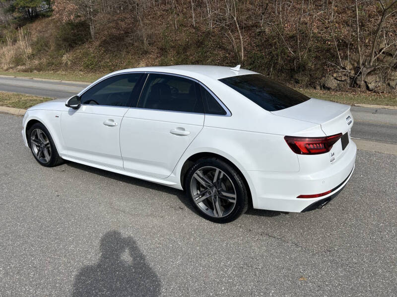 2018 Audi A4 2.0T quattro Premium Plus