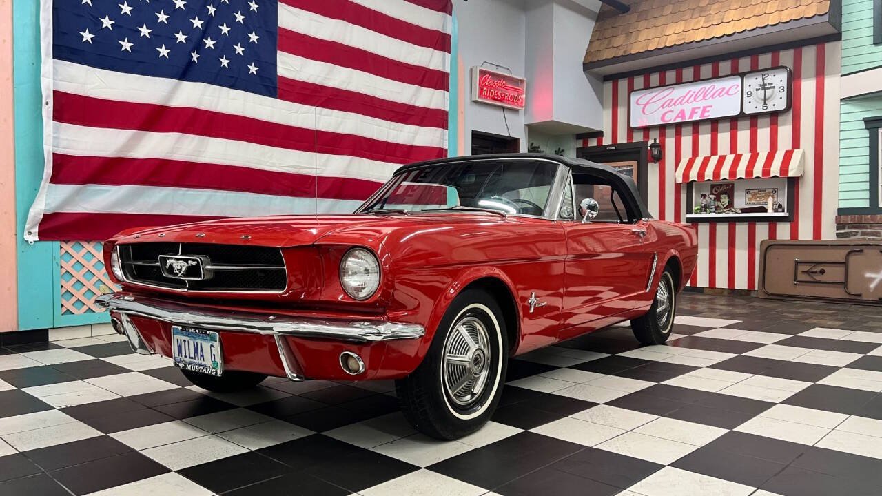 1965 Ford Mustang 3