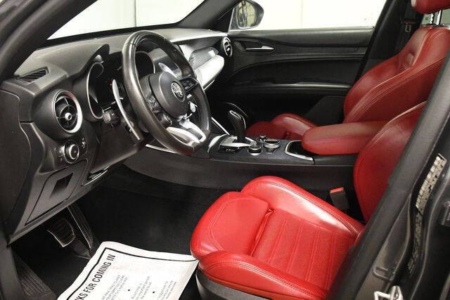 2022 Alfa Romeo Stelvio Sprint