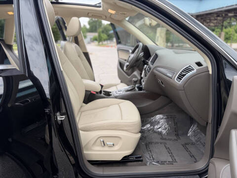 2017 Audi Q5 2.0T quattro Premium