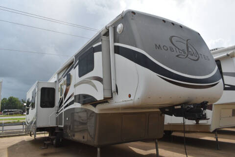 2011 DRV Mobile Suites 38RESB