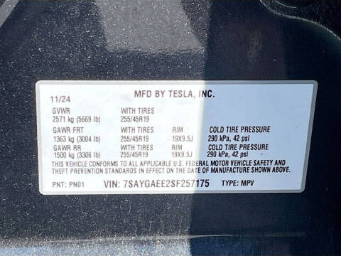2025 Tesla Model Y Long Range