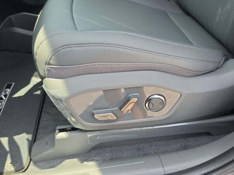 2026 Kia EV9 Light Long Range