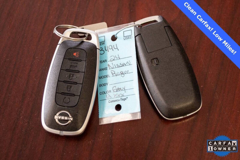 2024 Nissan Rogue SL