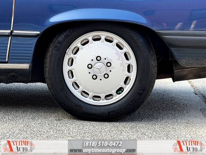 1986 Mercedes-Benz 560-Class 560 SL