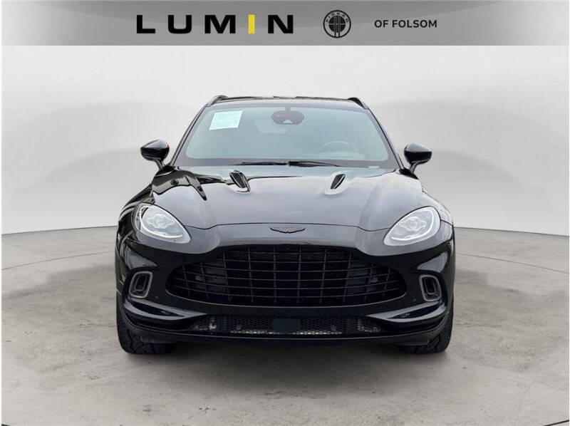 2021 Aston Martin DBX