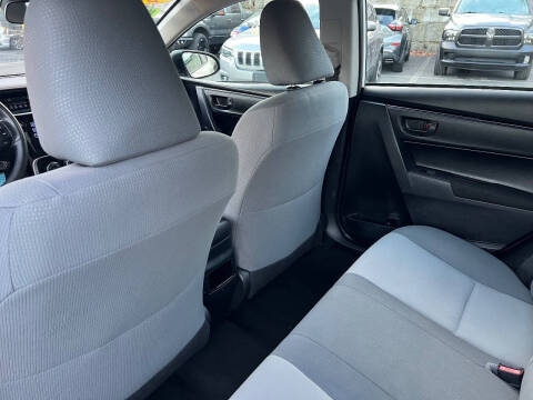 2017 Toyota Corolla LE