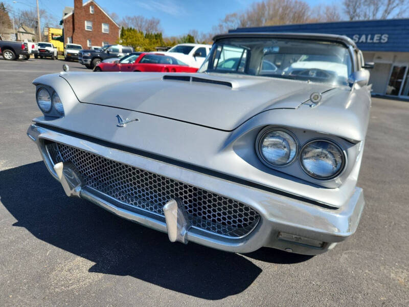 1958 Ford Thunderbird