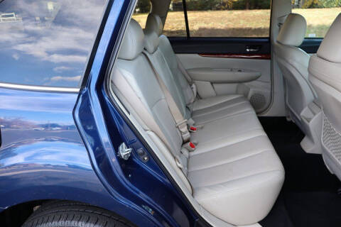 2011 Subaru Outback 2.5i Limited