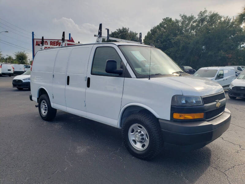 2020 Chevrolet Express 2500