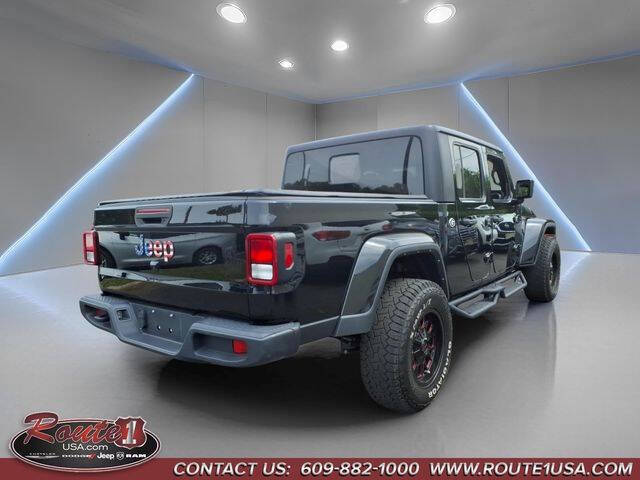 2022 Jeep Gladiator Willys