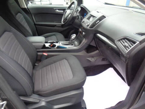 2017 Ford Edge SE