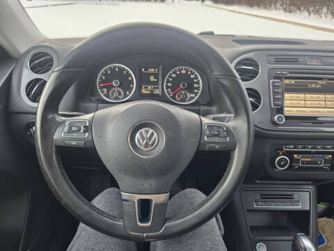2012 Volkswagen Tiguan SEL 4Motion