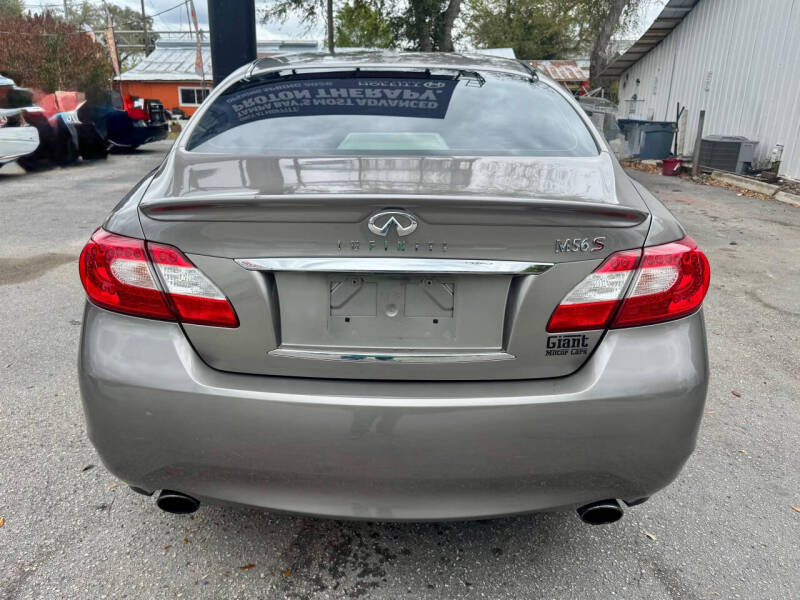 2012 Infiniti M56