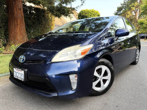 2012 Toyota Prius Two