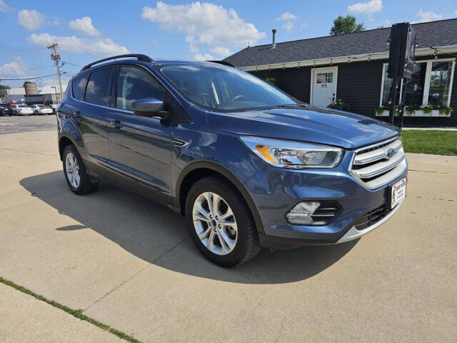 2018 Ford Escape for sale at Bigfoot Auto in Hiawatha, IA