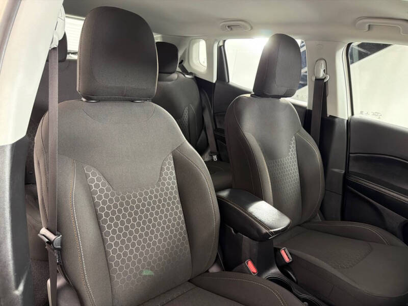 2021 Jeep Compass Sport