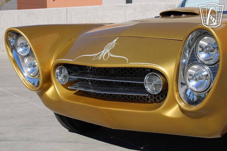 1957 Ford Thunderbird